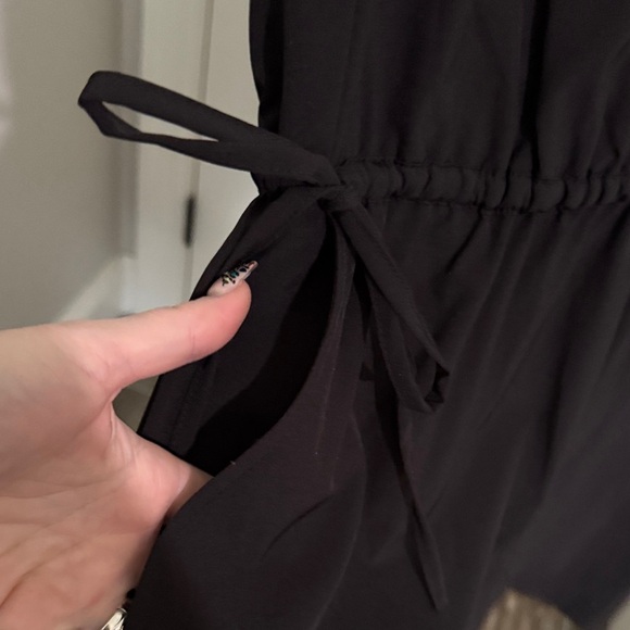 Calvin Klein Black Sleeveless Romper - Picture 3 of 9